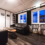 Gjestehuset 102 - Your Away From Home! * Longyearbyen
