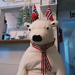 Gjestehuset 102 - Your Away From Home!