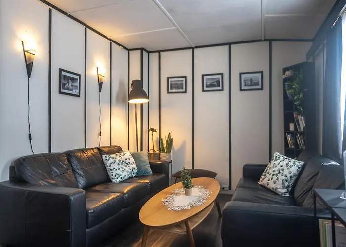 Gjestehuset 102 - Your Away From Home! * Longyearbyen