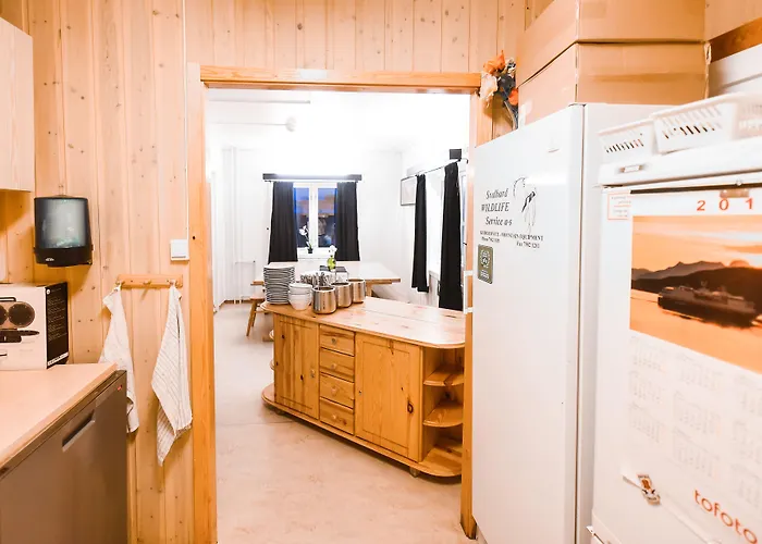 Vandrarhem Gjestehuset 102 - Your Away From Home! Longyearbyen