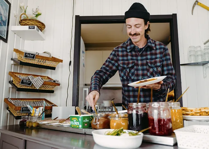 Gjestehuset 102 - Your Away From Home! Vandrarhem Longyearbyen