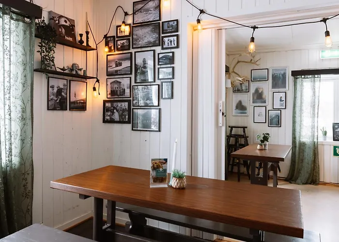 Vandrerhjem Gjestehuset 102 - Your Away From Home! *
