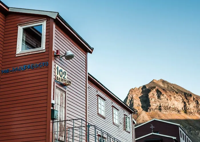 Gjestehuset 102 - Your Away From Home! *