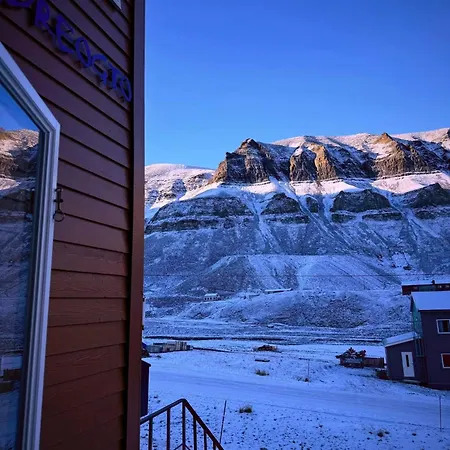 Gjestehuset 102 - Your Away From Home!