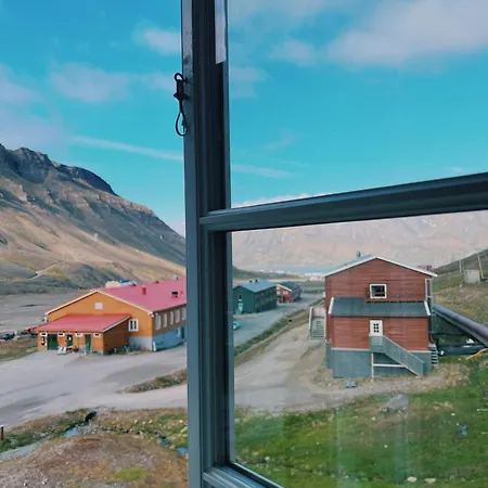 Hostel Gjestehuset 102 - Your Away From Home!
