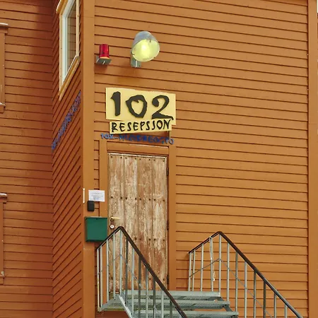 Gjestehuset 102 - Your Away From Home! Longyearbyen